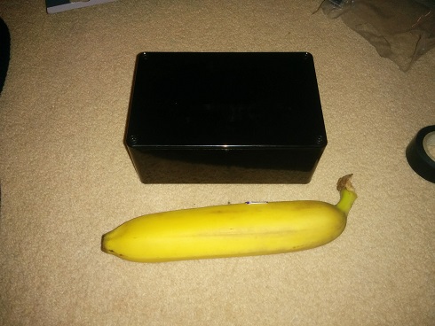 Vehicle tracking against a banana for scale